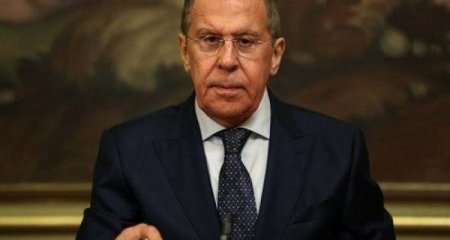 Öz gözündə “tiri” görə bilməyən Lavrov: Nasizm Avropanı birbaşa əhatə edib...