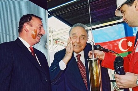 Ümummilli lider Heydər Əliyev - dövlətə və xalqa xidmətin ali meyarını yaratmış tarixi şəxsiyyət