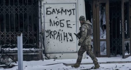 Ukrayna ordusu Baxmut yaxınlığında 10-dan çox mövqe ələ keçirib