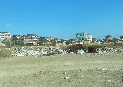 Masazırda gölü doldurub yerində sənədsiz evlər tikənlər kimlərlə anlaşıb? 