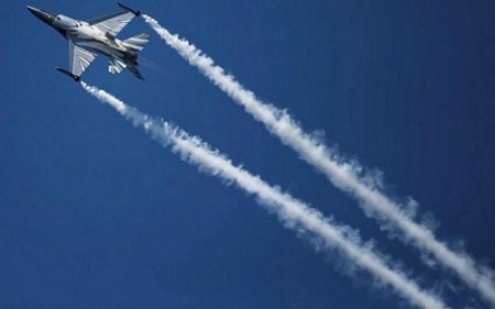 “Qərb Ukraynaya F-16-ların tədarükü ilə bağlı qərarı yaxın vaxtda qəbul edəcək“ - Prezident Ofisi