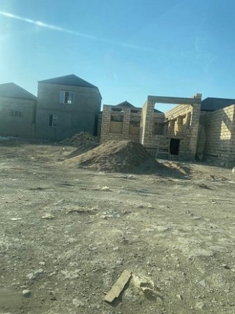 Masazırda gölü doldurub yerində sənədsiz evlər tikənlər kimlərlə anlaşıb? 