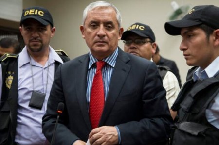 Qvatemalanın eks-prezidenti səkkiz il müddətinə azadlıqdan məhrum edildi