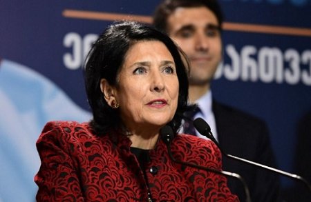 “Ən böyük bədbəxtlik Baş prokurorun FSB agenti çıxmasıdır“ - Gürcüstan Prezidenti