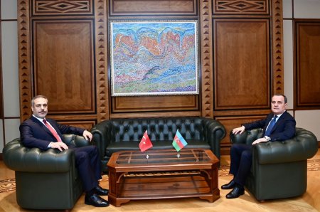 Ceyhun Bayramovla Hakan Fidan arasında geniştərkibli görüş keçirildi - YENİLƏNİB