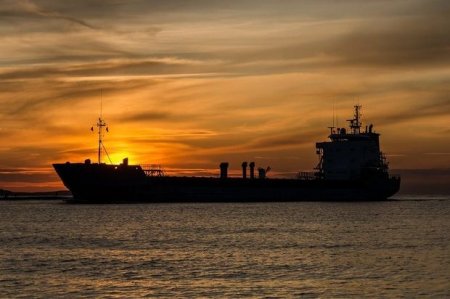 Rusiyanın daha bir iri hərbi gəmisi məhv edildi