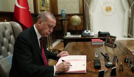 SON DƏQİQƏ! Ərdoğan onları vəzifələrindən AZAD ETDİ