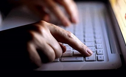 İş adamı məcburi oxutdurduğu qardaşı oğlu tərəfindən şantaj edildi: Maşın al, AQTA-ya işə düzəlt...