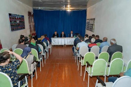 Xalqın sınağından çıxmış namizəd: Tamam Cəfərova kənd-kənd, küçə-küçə seçicinin görüşünə gedir - FOTOLAR