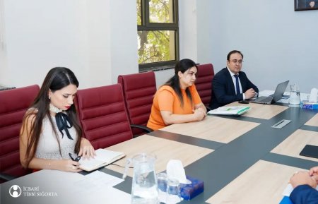  İcbari Tibbi Sığorta üzrə Dövlət Agentliyində XALQ GÜNÜ: Zaur Əliyevin qəbuluna girəndə üzdə intizar, çıxanda sevinc var... 