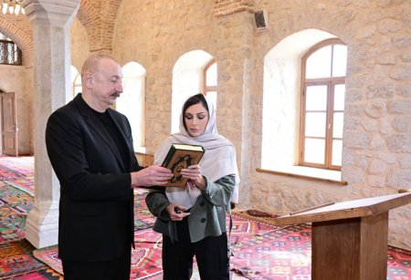 Prezident və birinci xanım Şuşada bir sıra açılışlarda iştirak etdi - FOTOLAR