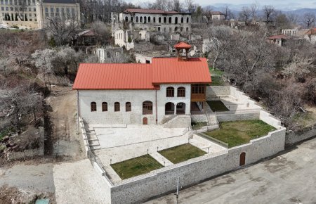 Prezident və birinci xanım Şuşada bir sıra açılışlarda iştirak etdi - FOTOLAR