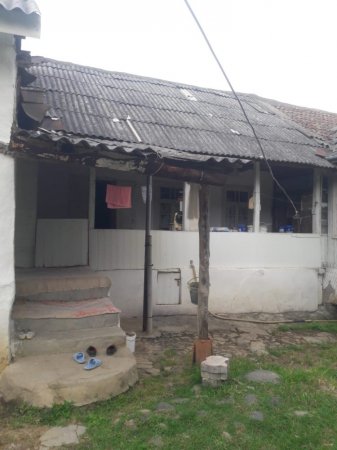 Qəhrəmanlar böyüyən ev qəzalı vəziyyətdə: Yaşlı Ana prezidentə müraciət etdi – FOTOLAR+VİDEO