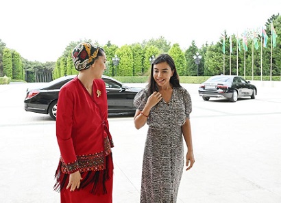 Leyla Əliyeva Atabayeva ilə bir arada - FOTOLAR