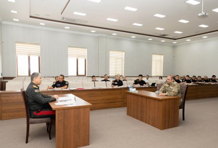 Vilayət Eyvazov Xaçmazda növbəti vətəndaş qəbulu keçirib