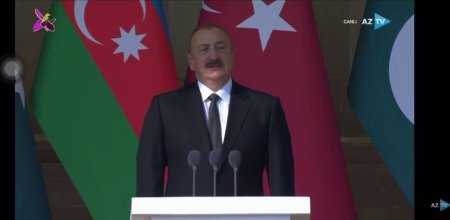 Prezident: “İndi onlar təcridxanada Azərbaycan çayı içirlər”