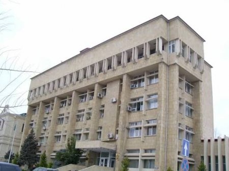 Nərimanov İH qanunsuzluğa şərik çıxdı. Yalanlarını gizlədən ,,pərdəli'' cavab - Prezidentə MÜRACİƏT